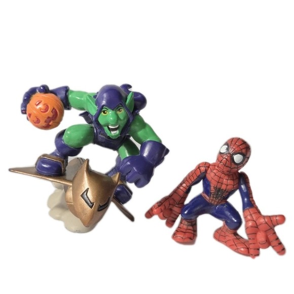 Marvel Other - Marvel Super Hero Squad Spider-Man and Green Goblin Figures 2-Pack Box Set
